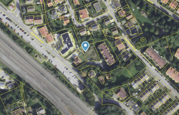 Bild Entwicklungspotenzial in Mering – Grundstück in zentraler Lage nahe Bahnhof